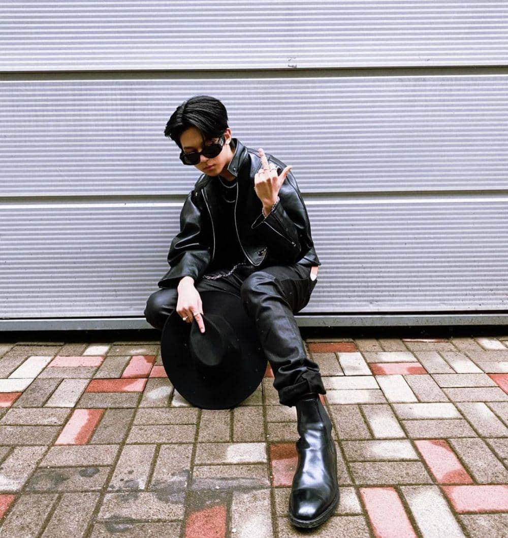 BIG Naughty (instagram.com/bignaughtyboi)