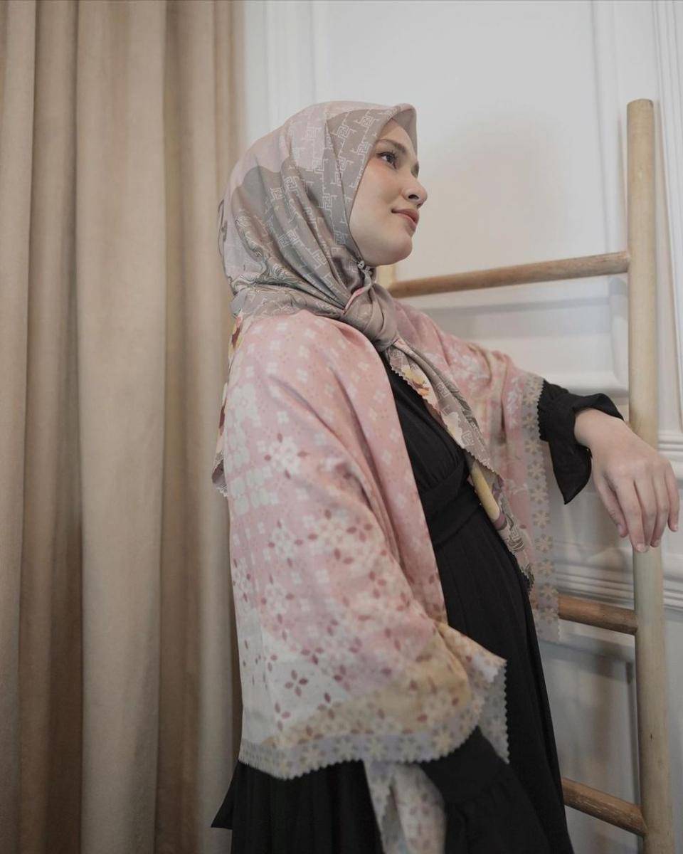 Dwi Handa (instagram.com/dwihandaanda)
