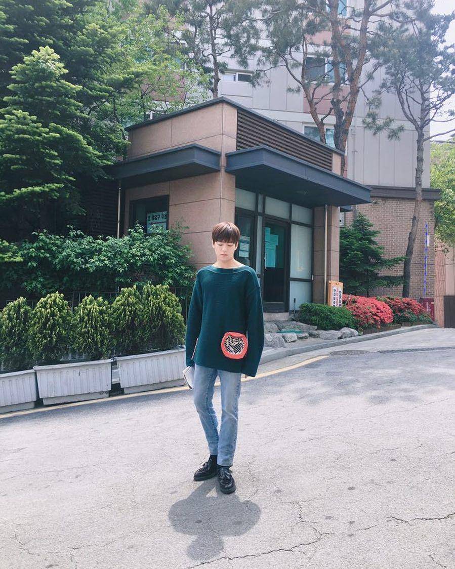 Lee Hyun Woo (instagram.com/hihyunwoo)
