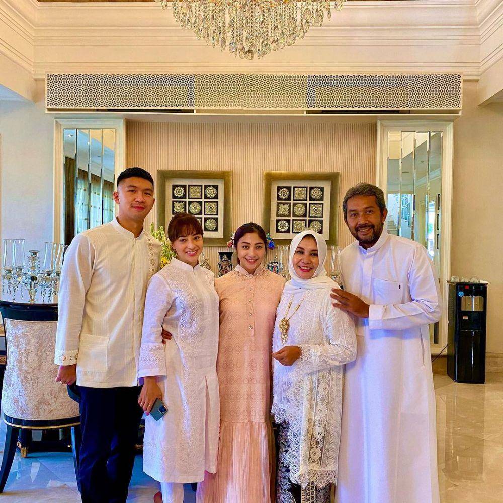 keluarga Nikita Willy (instagram.com/yorafebrina)