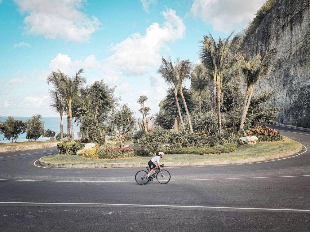 Pantai Melasti (instagram.com/chamarsha89)