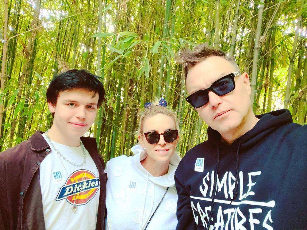 Jack Hoppus, Skye Everly, Mark Hoppus (instagram.com/skyehoppus)