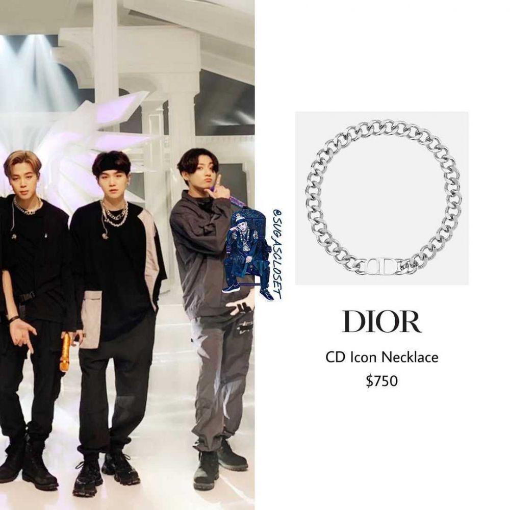 Selalu Tampil Modis, 10 Harga Kalung Suga BTS Ini Bikin Dompet Bolong