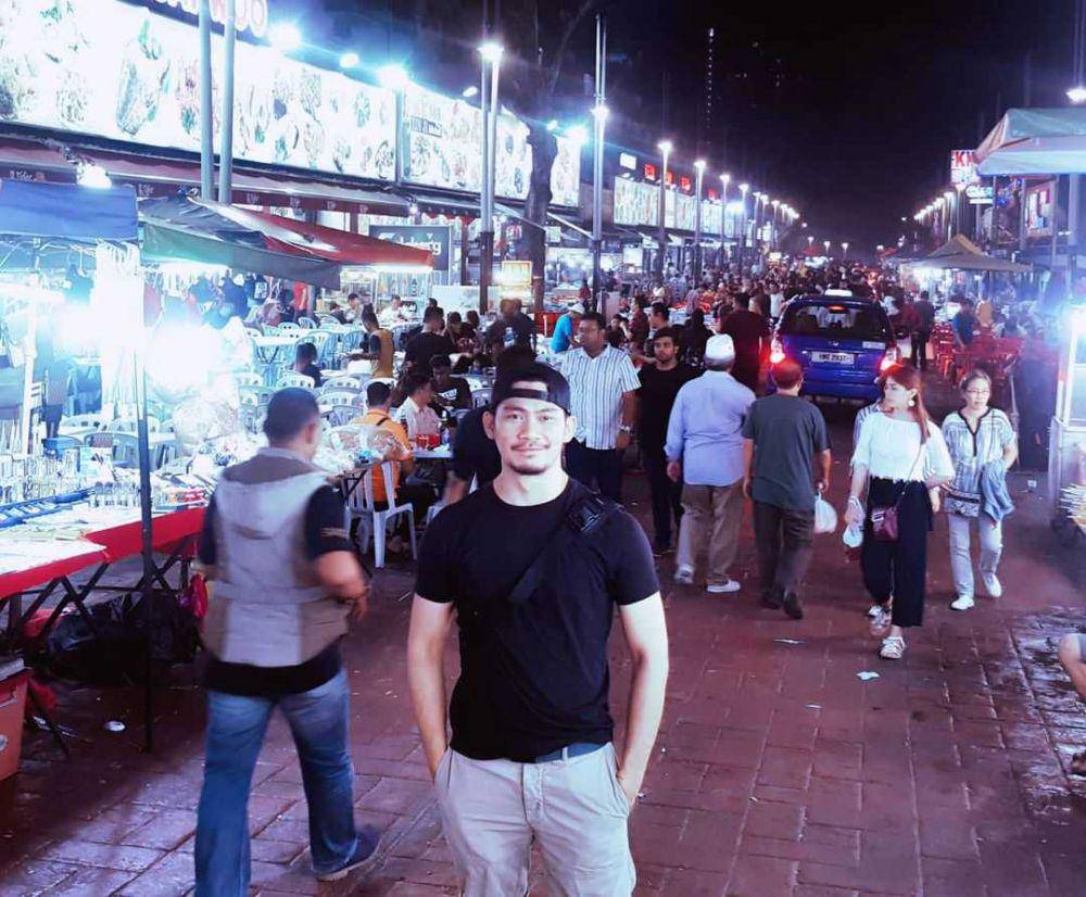 Donny Alamsyah (instagram.com/donnyalamsyah)