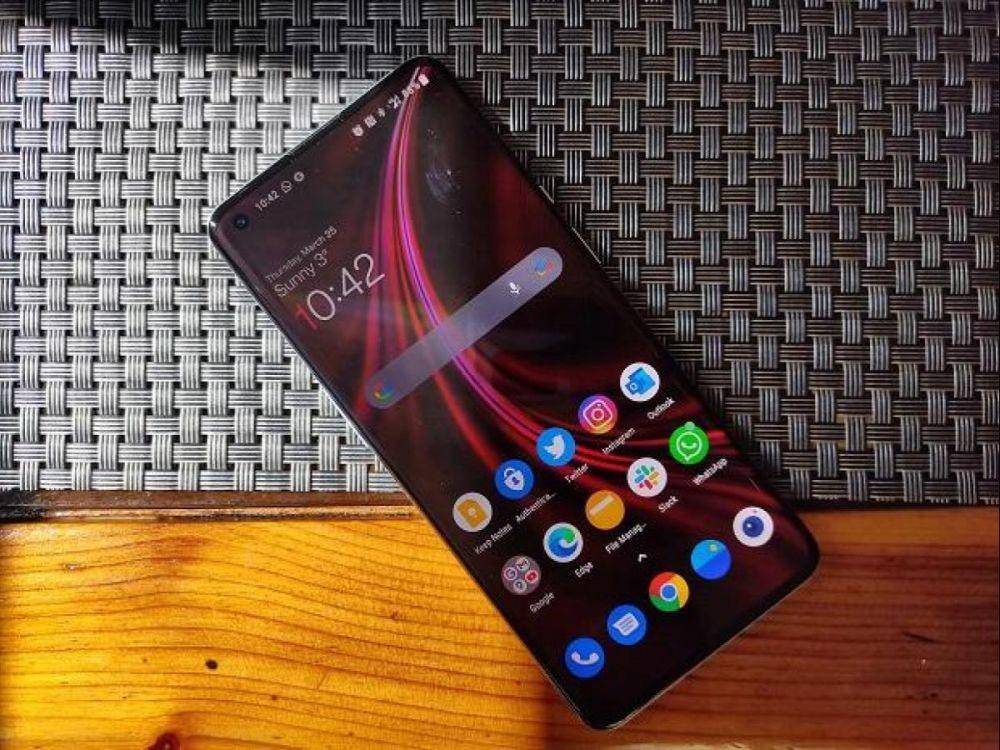 OnePlus 9 Pro (business-standard.com)