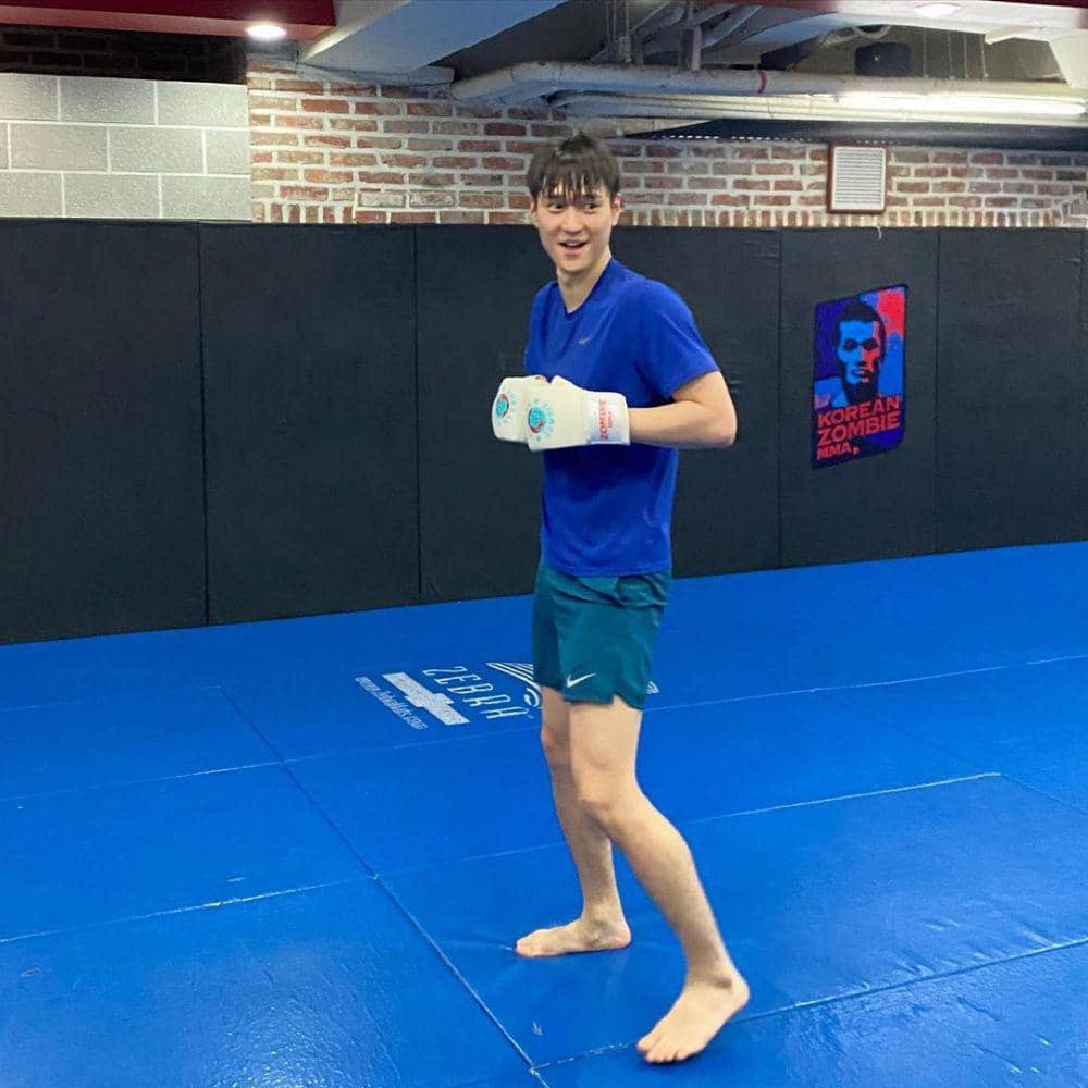 Go Kyung Pyo (instagram.com/kopular)