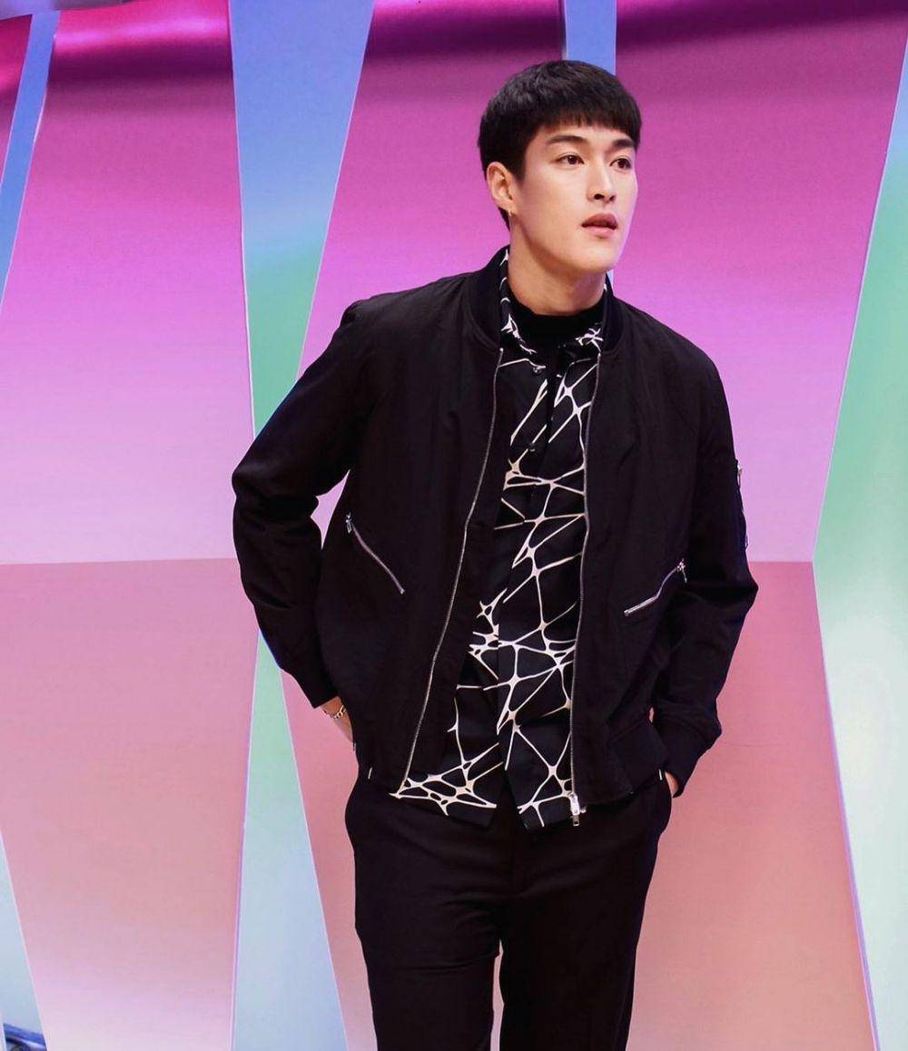 Krating Khunnarong (instagram.com/kratingg)