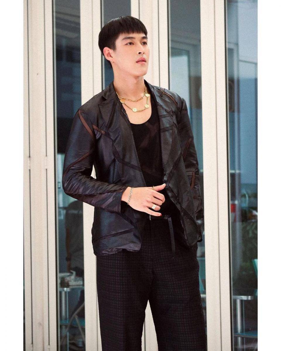 Krating Khunnarong (instagram.com/kratingg)