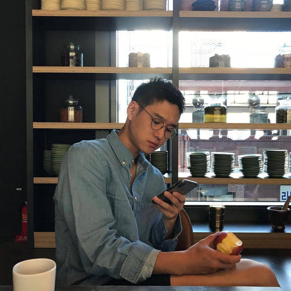 Go Kyung Pyo (instagram.com/kopular)