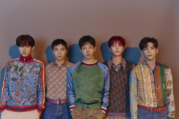 5 Lagu KPop Ini Diciptakan untuk Mengenang Orang yang Telah Meninggal