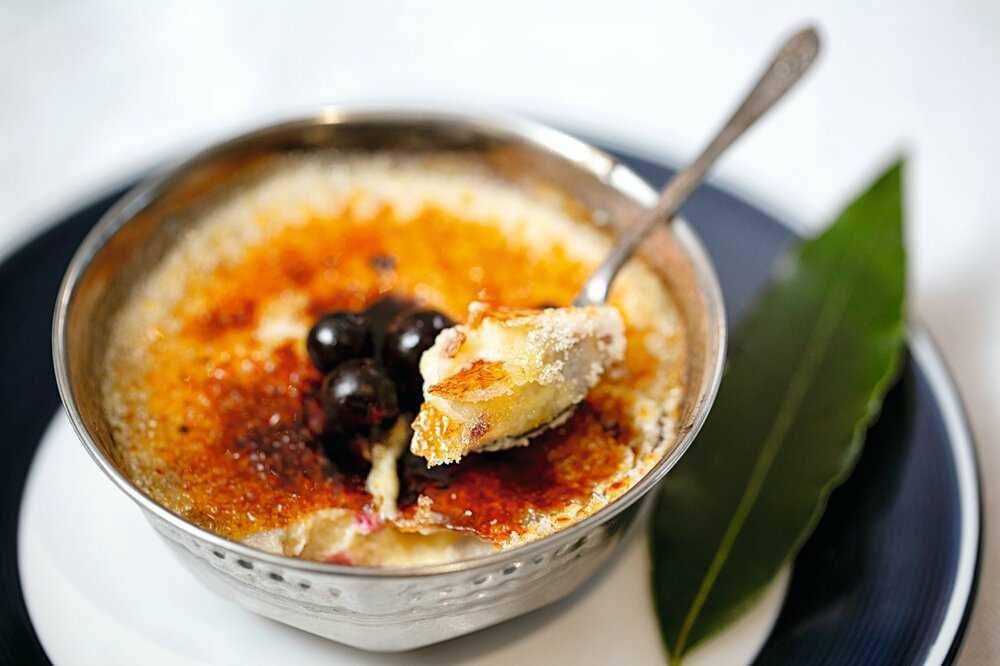 blackcurrant creme brulee (thesimplethings.com/Kirstie Young)