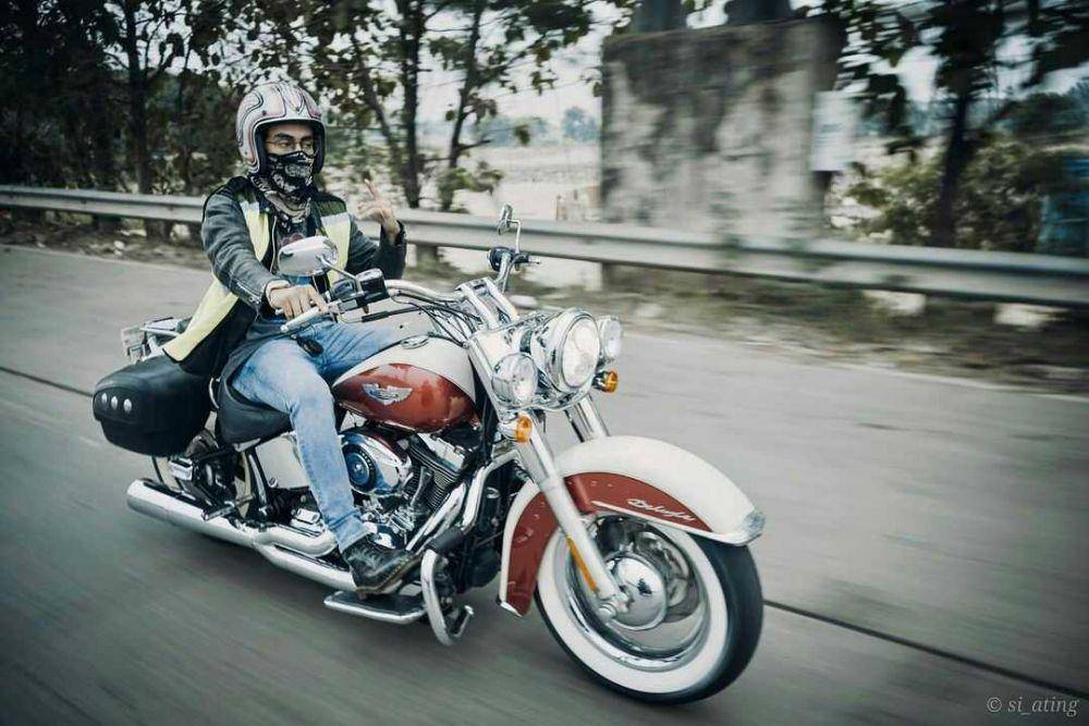 Abidzar naik motor gede. (Instagram.com/abidzar73)