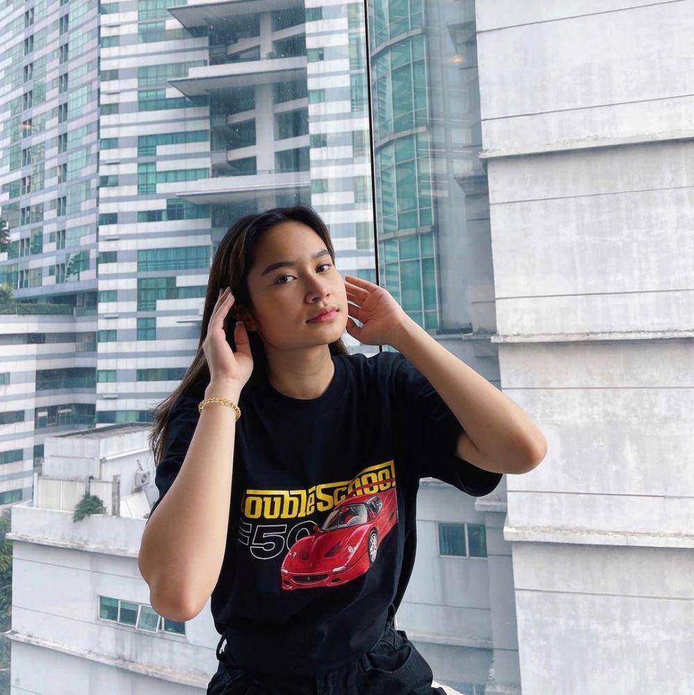 Satine Zaneta (instagram.com/satinezaneta)
