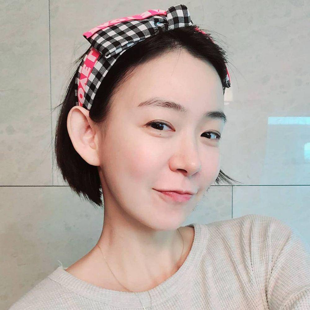Shim Yi Young (instagram.com/simyiyoung_)