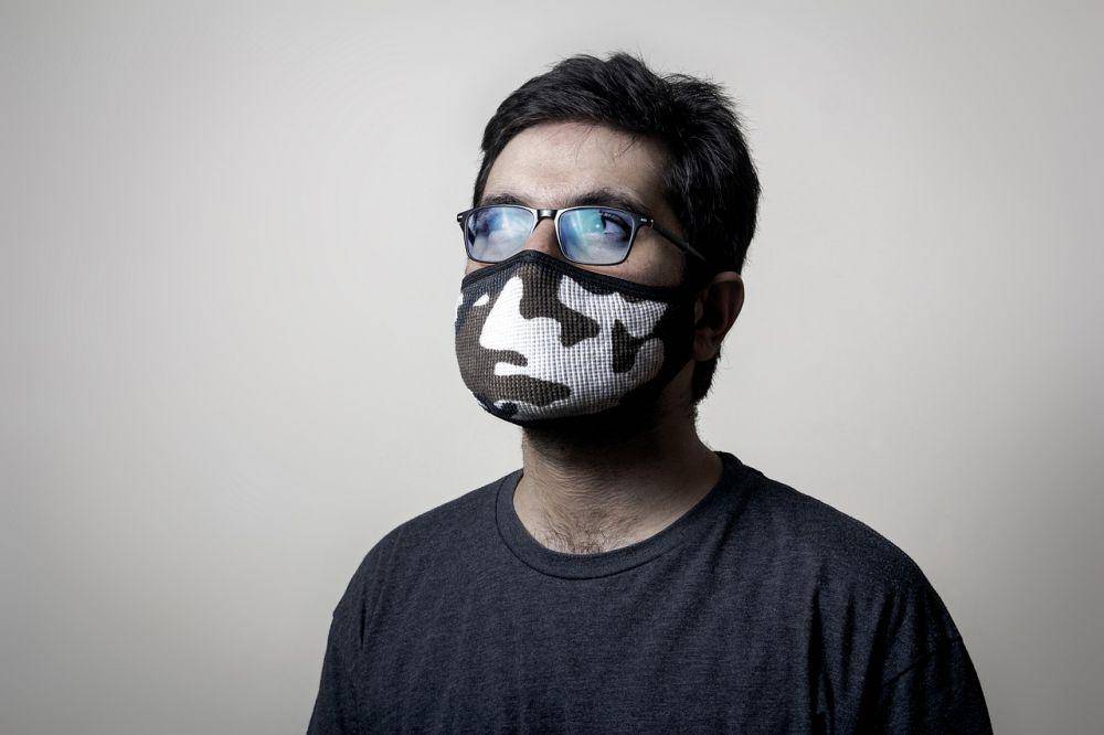 ilustrasi penggunaan masker kain (pixabay.com/saniusman89)