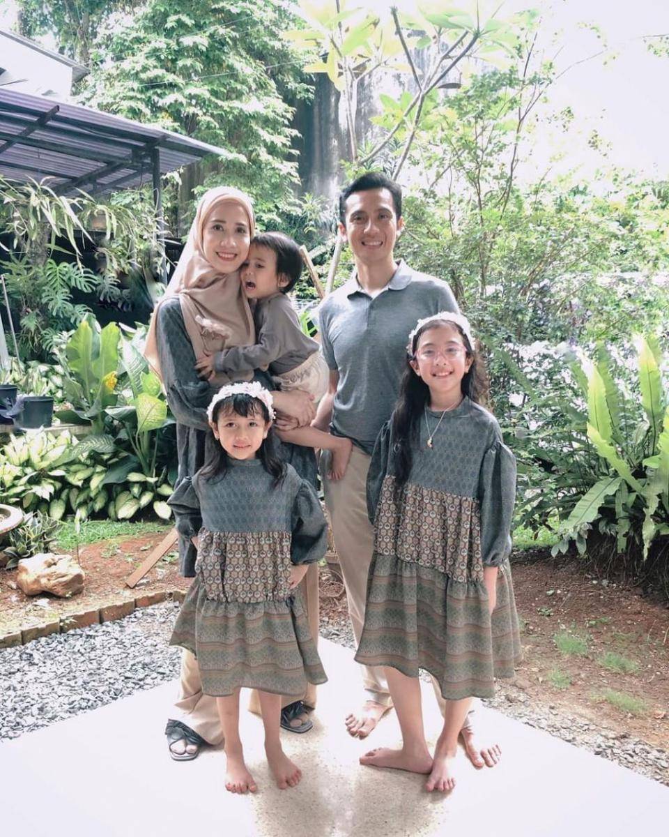 Fanny Fabriana dan suami (instagram.com/fannyfabriana)