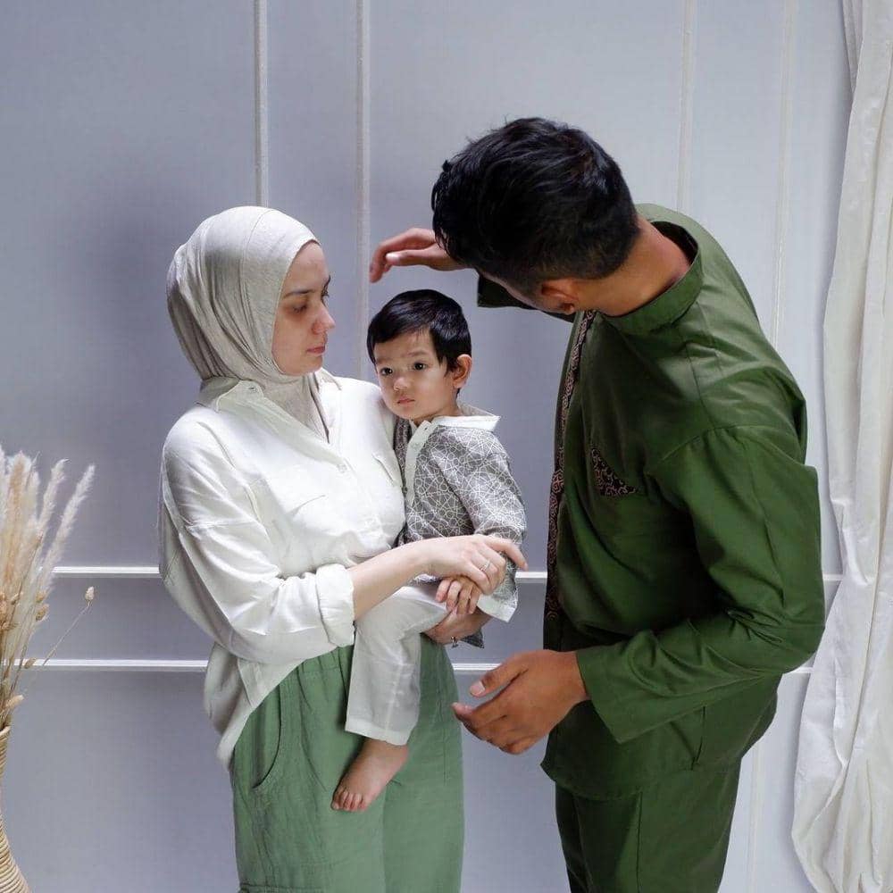 Putri Anne (instagram.com/putriannesaloka)