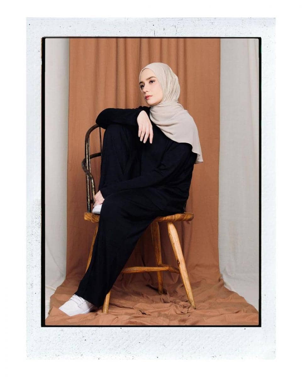 Putri Anne (instagram.com/putriannesaloka)