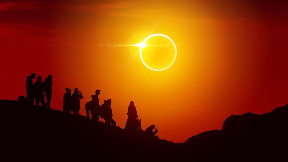 9 Peristiwa Langit Terbaik Juni 2021, Ada Gerhana Matahari Cincin!