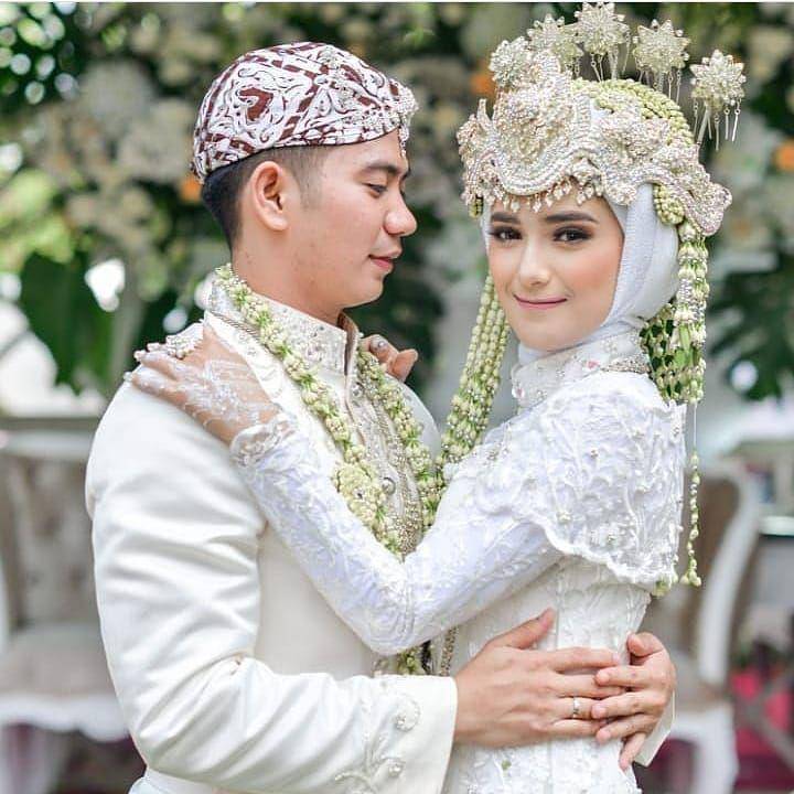 Deretan publik figur yang taaruf berujung cerai (Instagram.com/riznad_rizkynadya)
