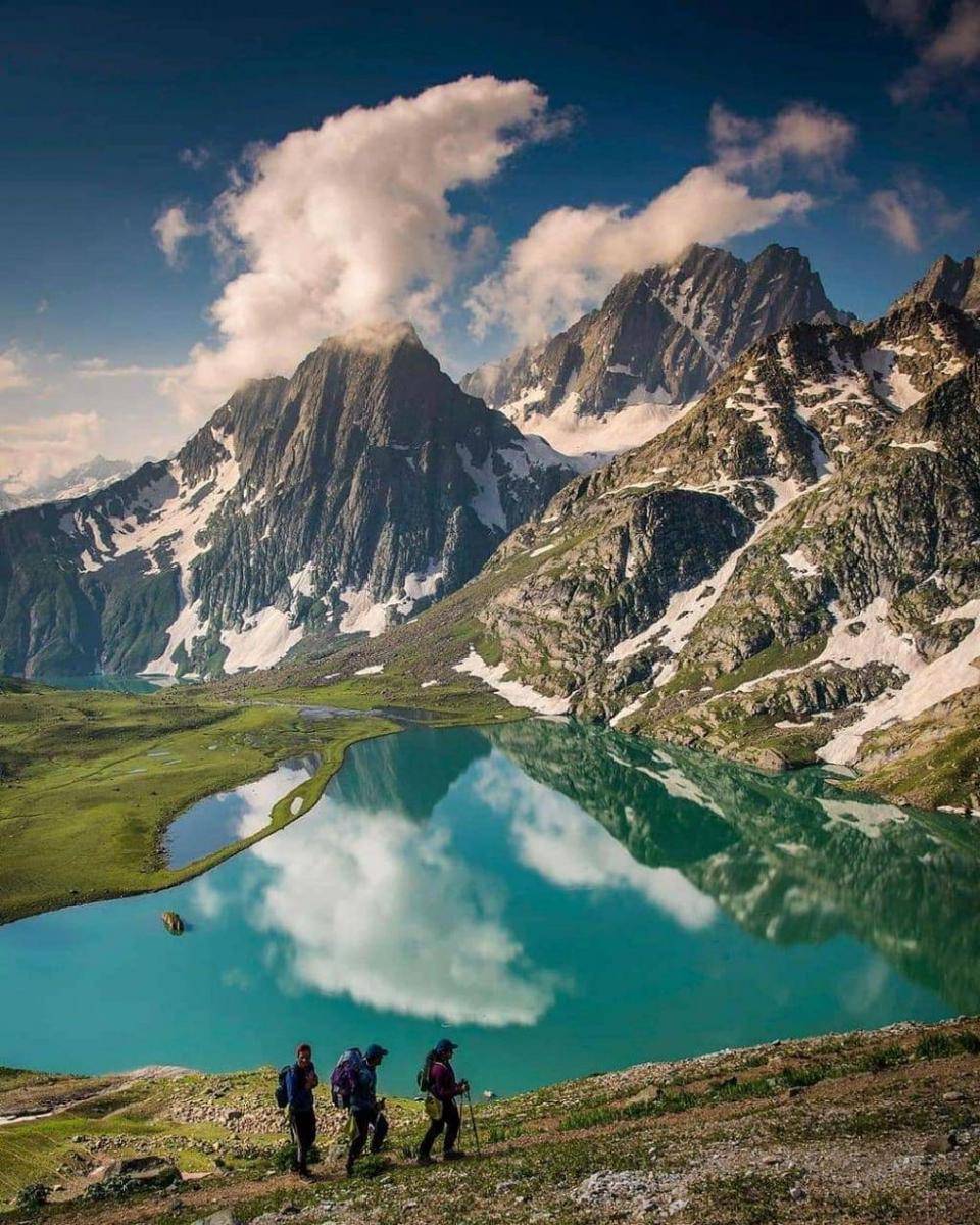 Tarsar Lake (instagram.com/suhail._.bhat)