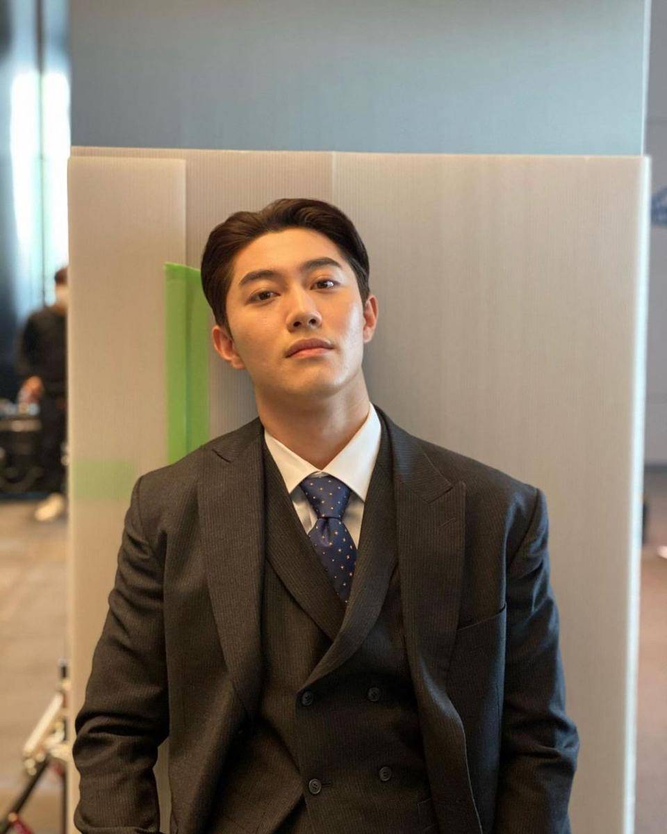 Kwak Dong Yeon (instagram.com/kwakdongyeon0)