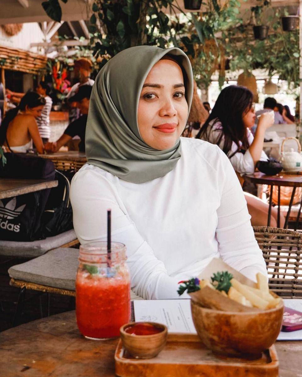 Deretan publik figur yang taaruf berujung cerai (Instagram.com/muzdalifah999)