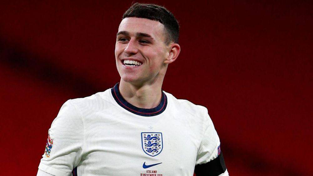 Phil Foden bersama tim nasional Inggris. (eurosport.com)
