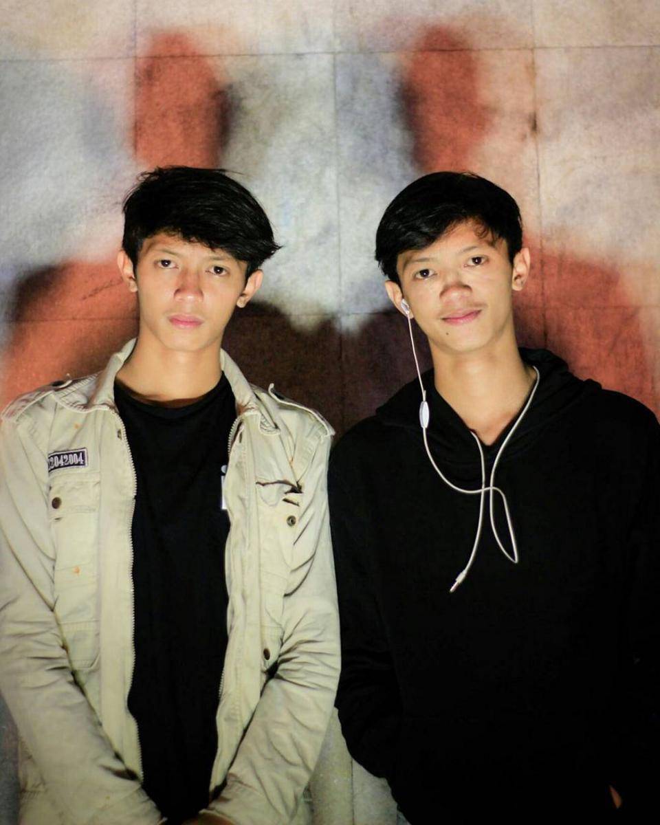 potret kembar Al dan Ami (instagram.com/alghifadhila_)
