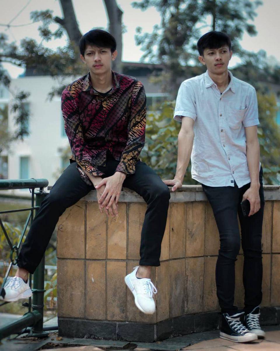 potret kembar Al dan Ami (instagram.com/azmizull)