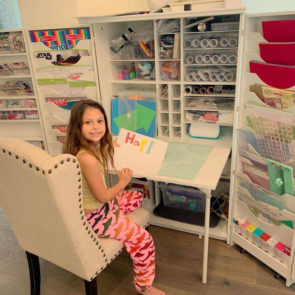 Lily Grace Bennington (instagram.com/talinda320)