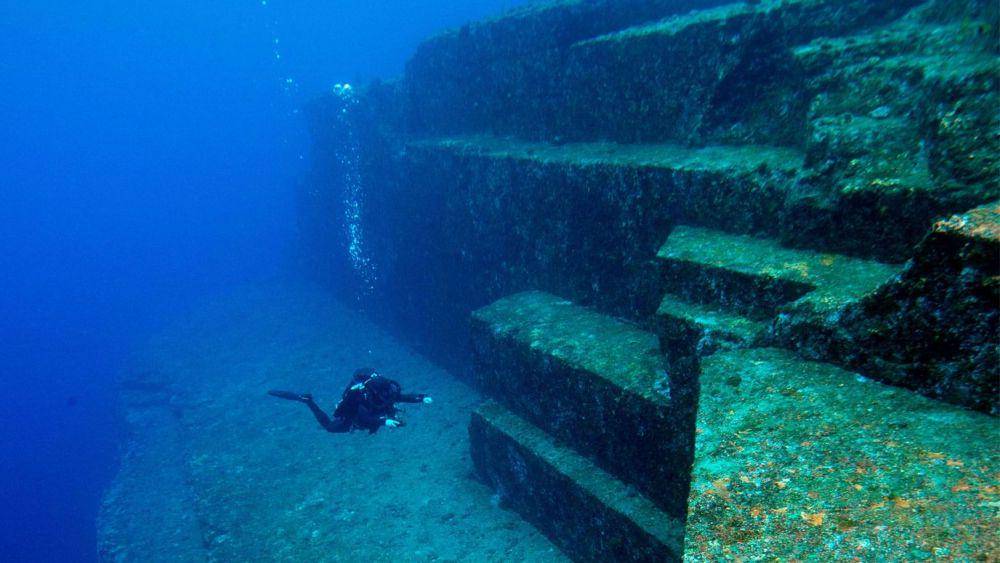 Monumen Yonaguni di Jepang berusia 10 ribu tahun. (bbc.com)