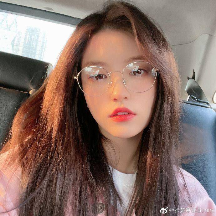 Bunny Zhang (weibo.com/张楚寒是Bunny)