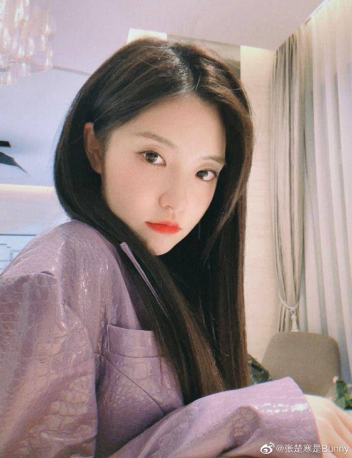 Bunny Zhang (weibo.com/张楚寒是Bunny)