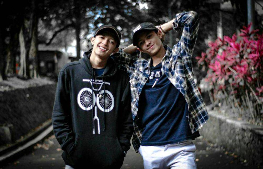 potret kembar Al dan Ami (instagram.com/alghifadhila_)