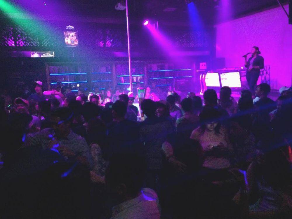 Cats Pajamas, Surabaya (instagram.com/boogiebandsurabaya)