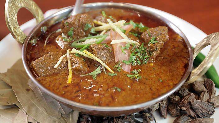 Ilustrasi rogan josh (sbs.com.au)