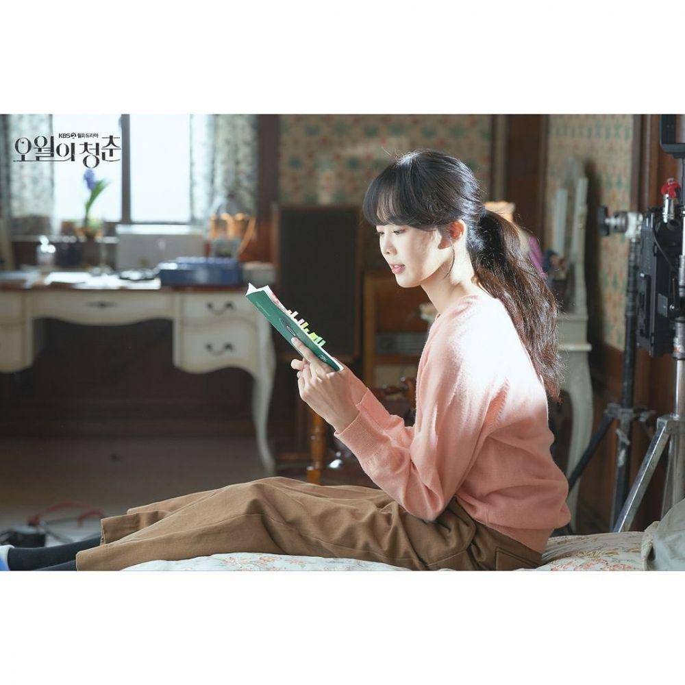 Geum Sae Rok di balik layar drama Youth of May. (instagram.com/kbsdrama)