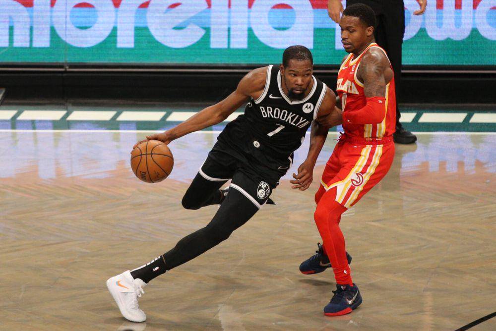 potret Kevin Durant bermain basket (futuretechtrends.co.uk)