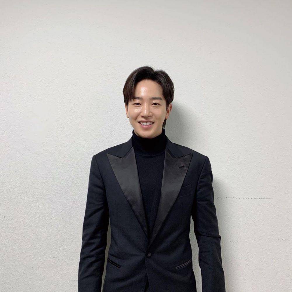 Lee Tae Sun (instagram.com/namooactors)