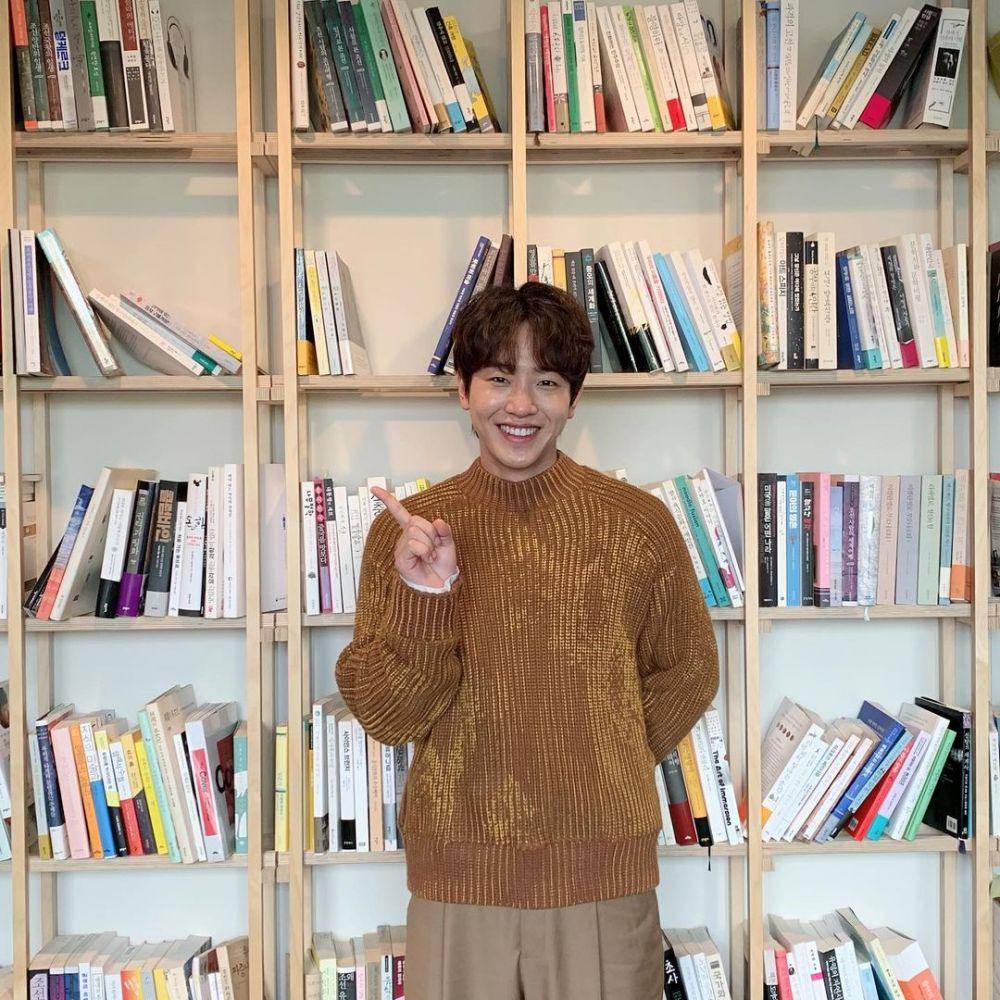 Lee Tae Sun (instagram.com/namooactors)