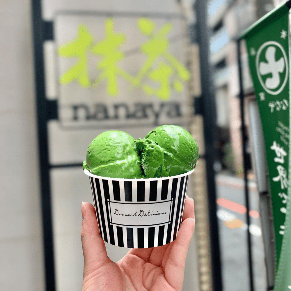 Es krim matcha dari Nanaya (instagram.com/nanaya_kyoto)