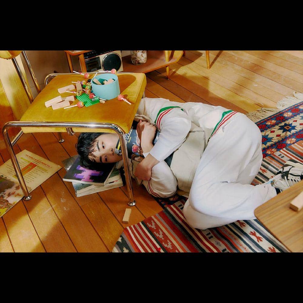 Xiumin EXO (instagram.com/weareone.exo)