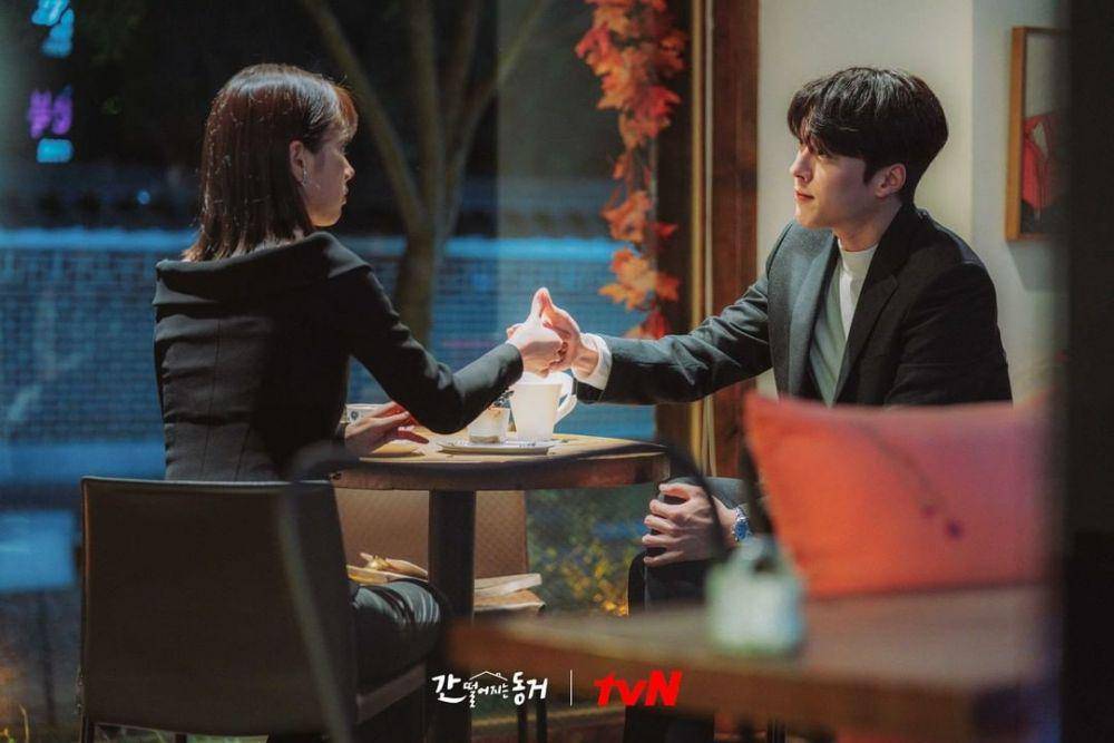 momen manis Hyeri dan Jang Ki Yong (instagram.com/tvndrama.official)