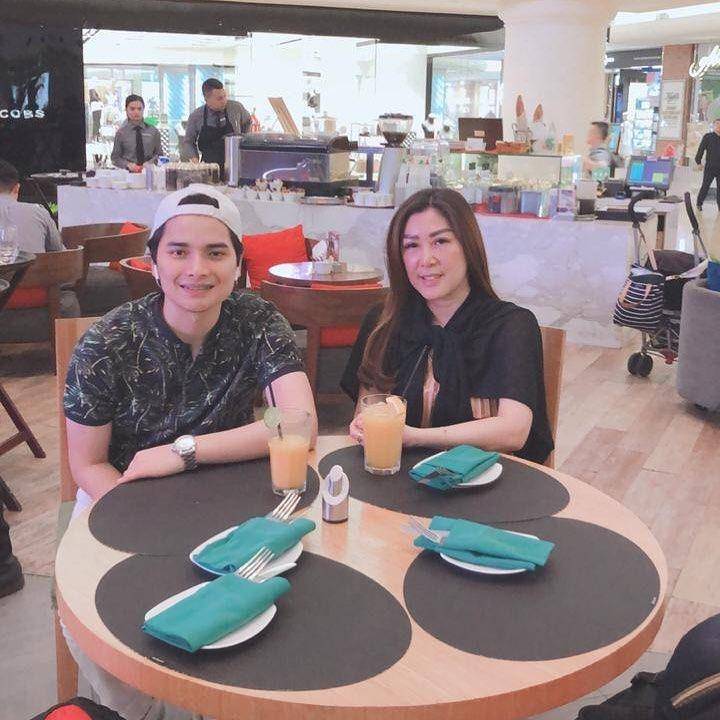 Alvin Faiz (instagram.com/alvin_411)