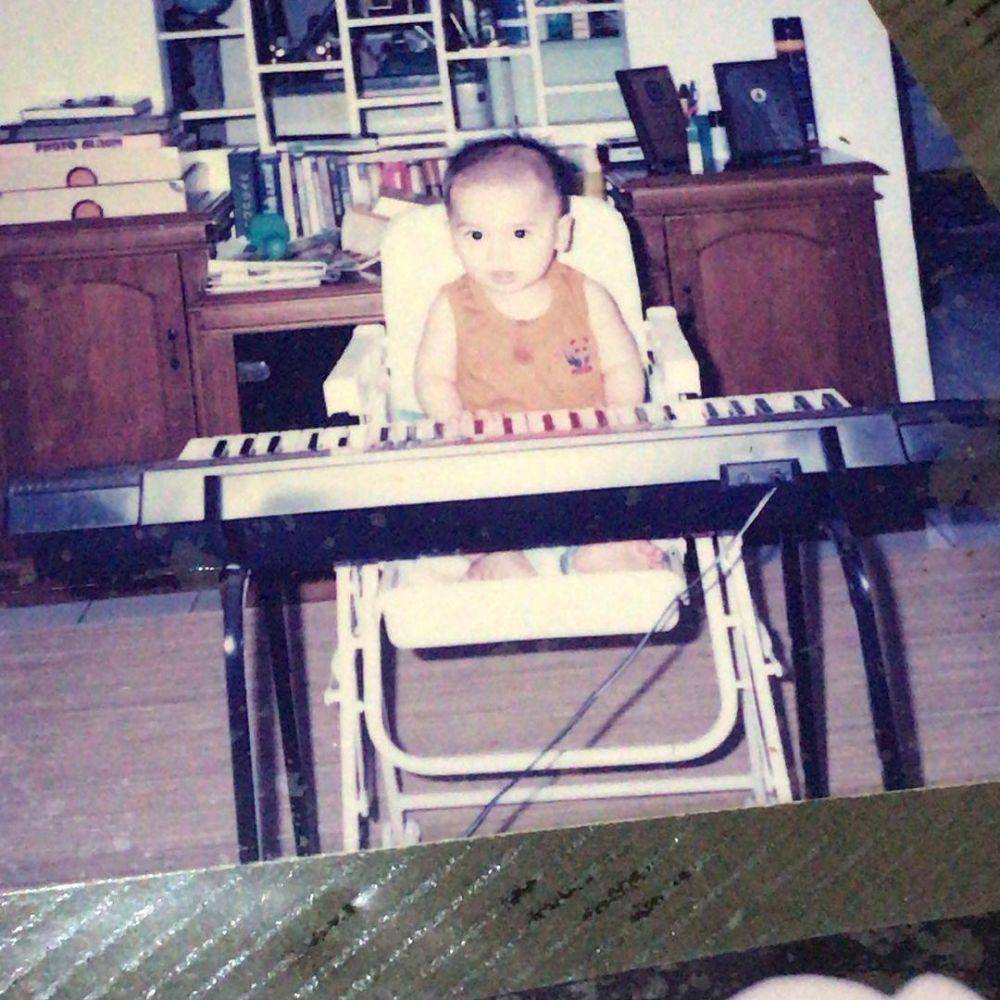 Alvin Faiz (instagram.com/alvin_411)