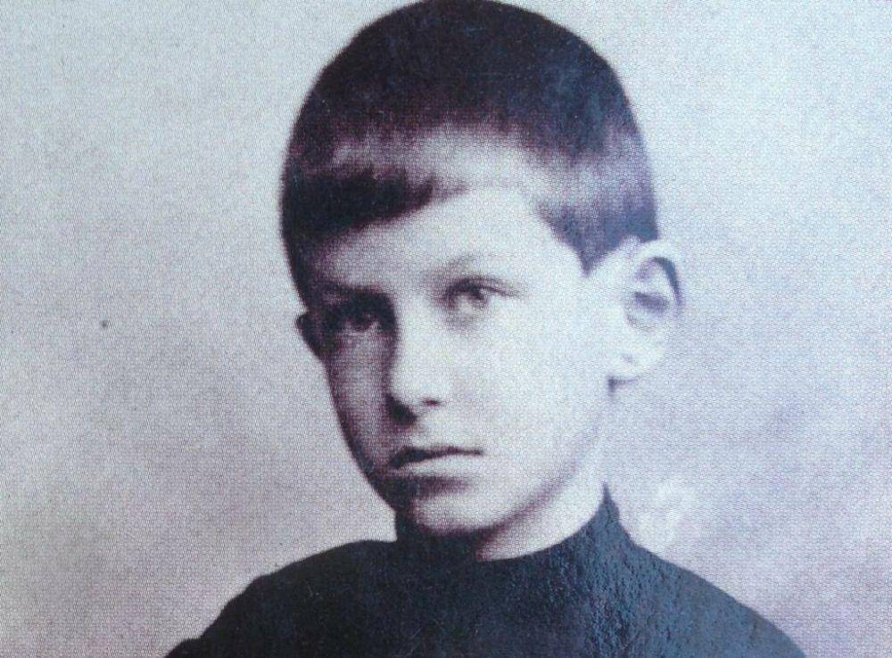 William Sidis kuliah di Harvard di usia 11. (thesmartestman.com)