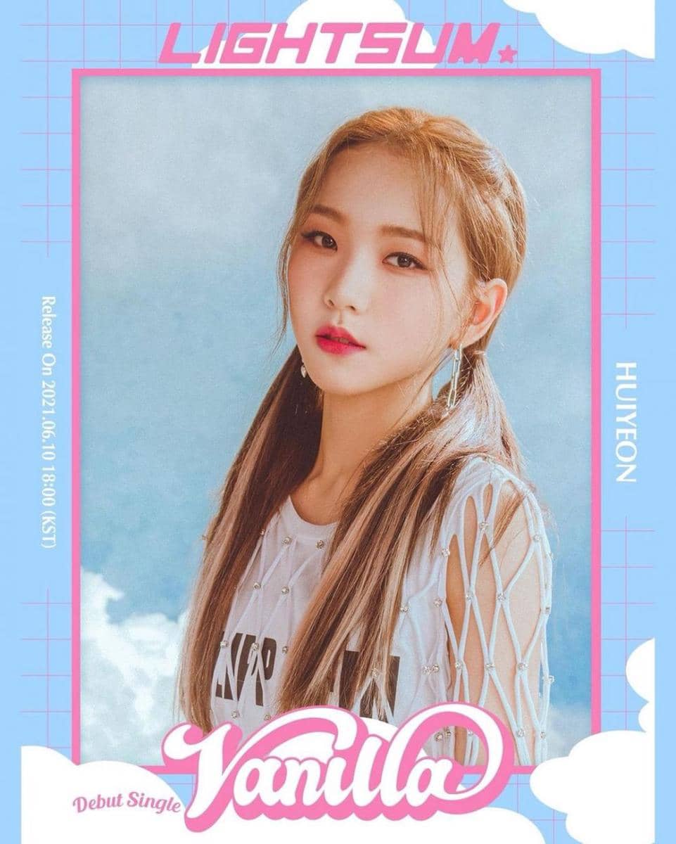 Huiyeon LIGHTSUM di concept image 2 debut single "Vanilla". (instagram.com/cube_lightsum)