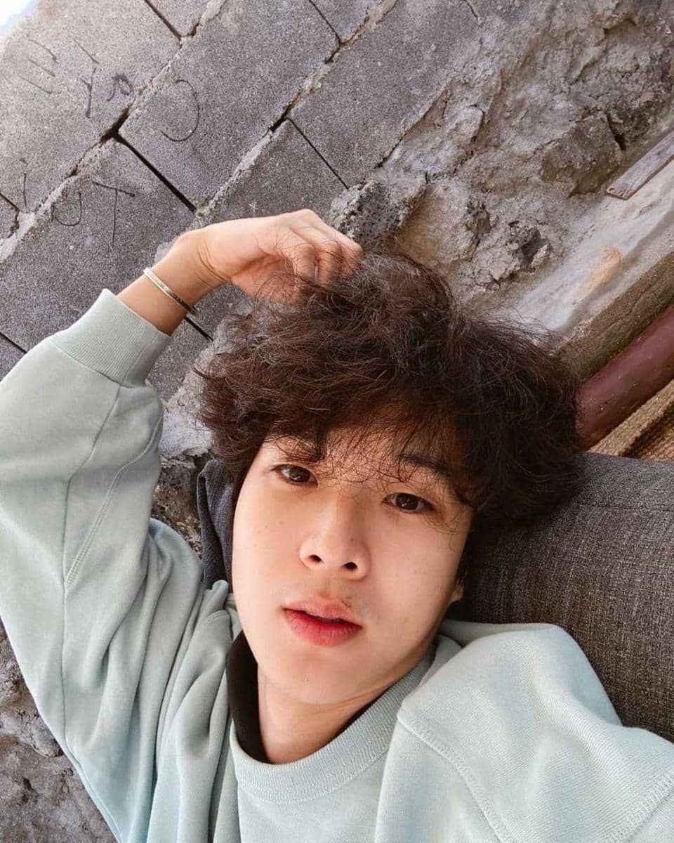 Choi Woo Shik (instagram.com/dntlrdl)