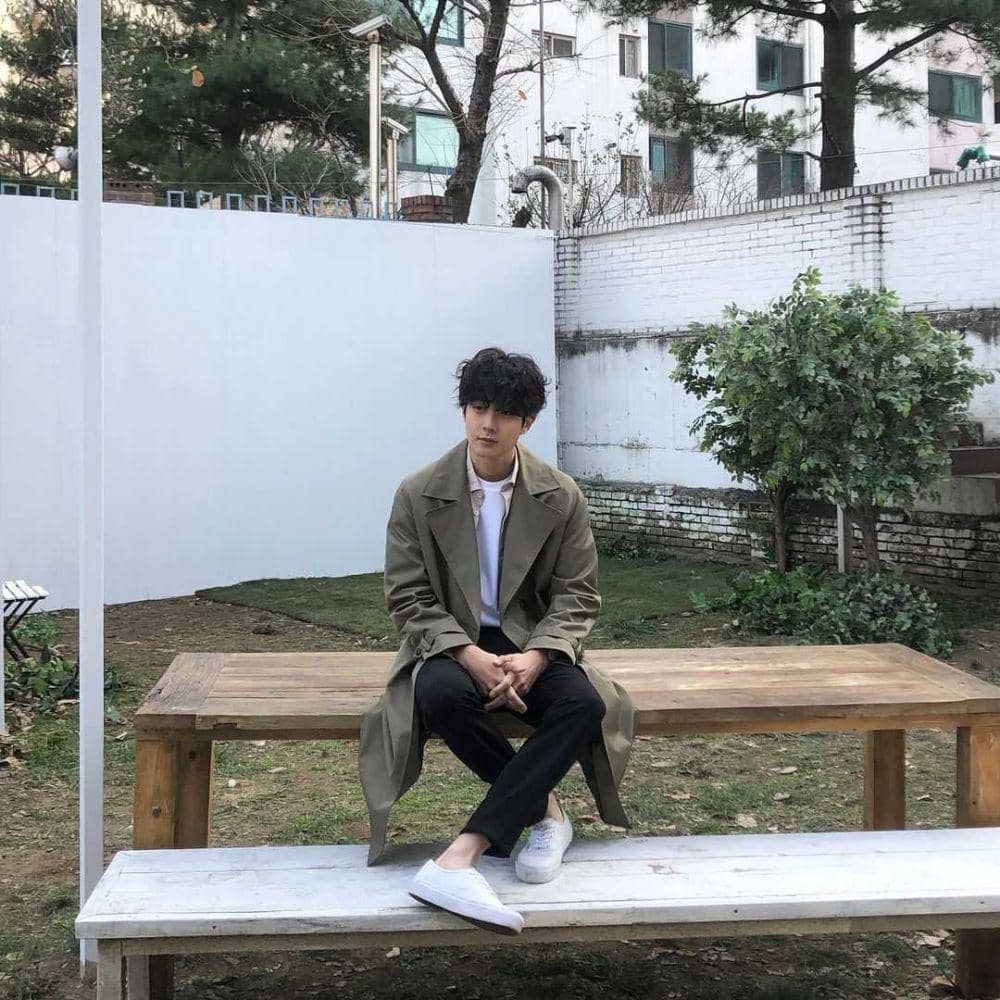 Choi Woo Shik (instagram.com/management_soop)